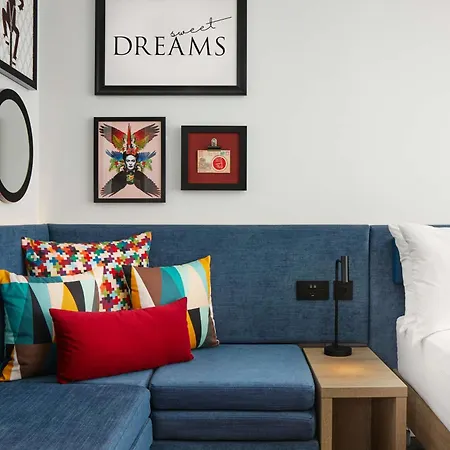 Hampton By Hilton Centre מלון דבלין