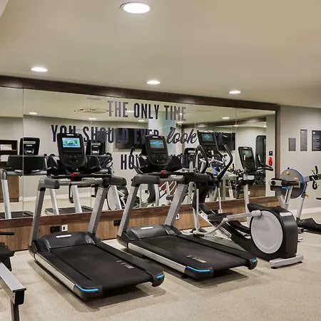 Hampton By Hilton Centre מלון דבלין