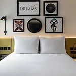 Hampton By Hilton Centre Hotel 3*