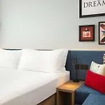 Hampton By Hilton Centre