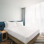 Hampton By Hilton Centre Hotel 3*
