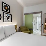 Hampton By Hilton Centre