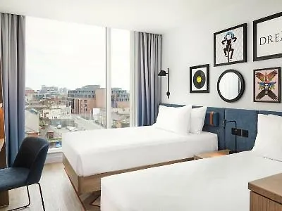 Hampton By Hilton Centre 더블린