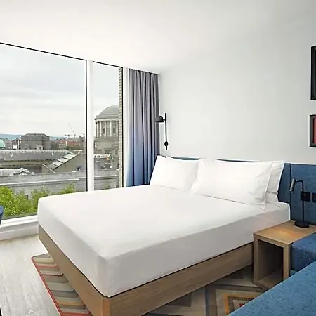 Hampton By Hilton Centre 3*