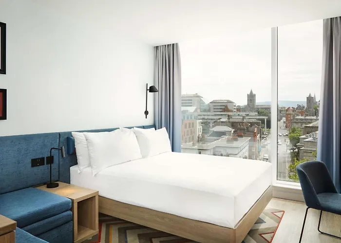 Hampton By Hilton Centre