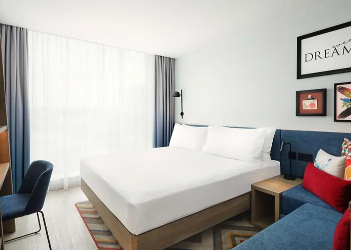 Hampton By Hilton Centre 酒店