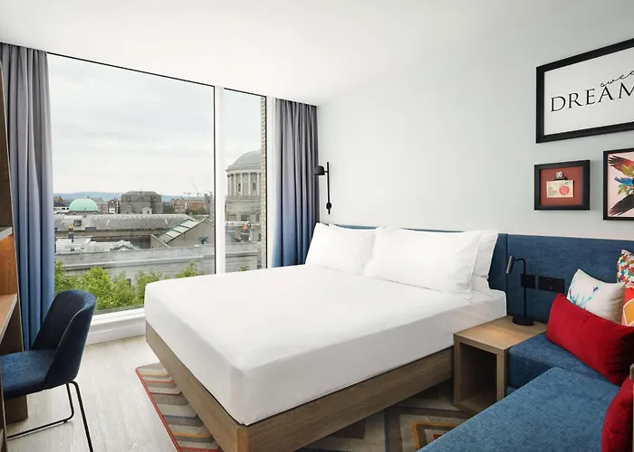 酒店 Hampton By Hilton Centre 3*