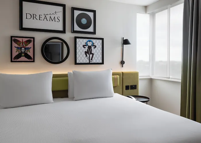 Hampton By Hilton Centre 3*