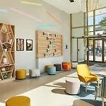 Ξενοδοχείο Hampton By Hilton Centre 3*