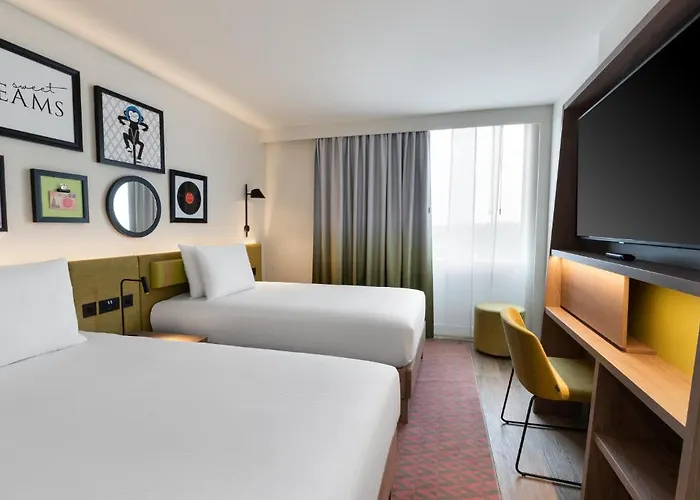 Hampton By Hilton Centre Отель Дублин