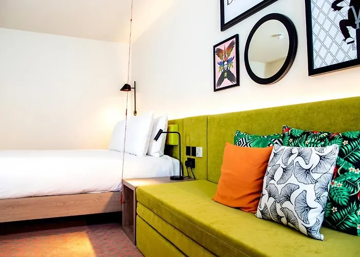 Hampton By Hilton Centre Отель 3*