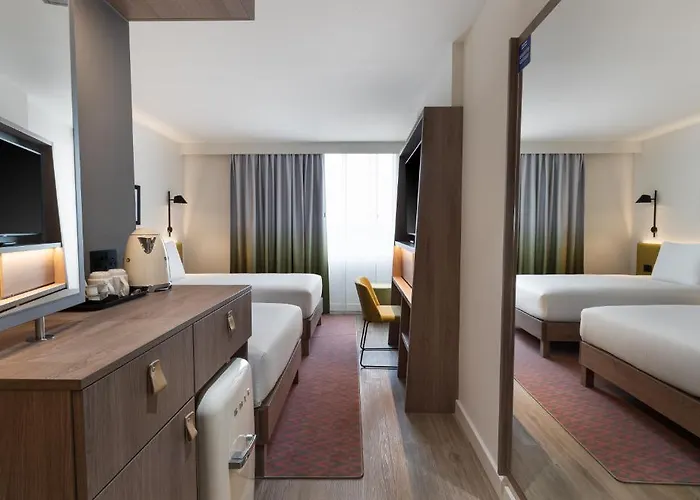 Отель Hampton By Hilton Centre Дублин